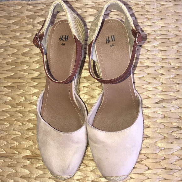 Tan Wedges - Picture 3 of 6